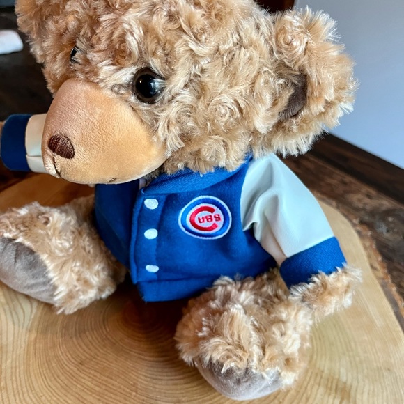 Foco Chicago Cubs Bear Stuffed Plush Animal Soft with Baseball Jersey Cubbies - Picture 7 of 12